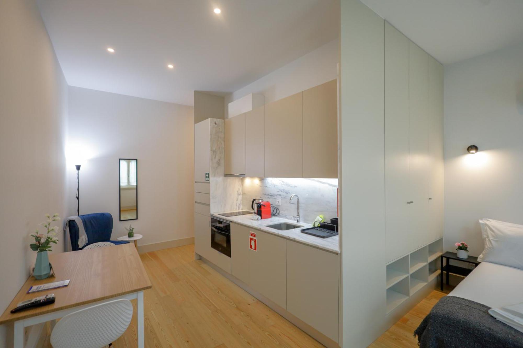 Martires Sweet Apts By Portocityhosts Стая снимка