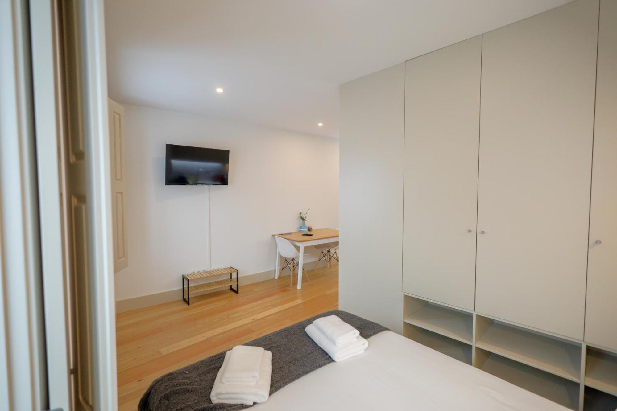 Martires Sweet Apts By Portocityhosts Екстериор снимка