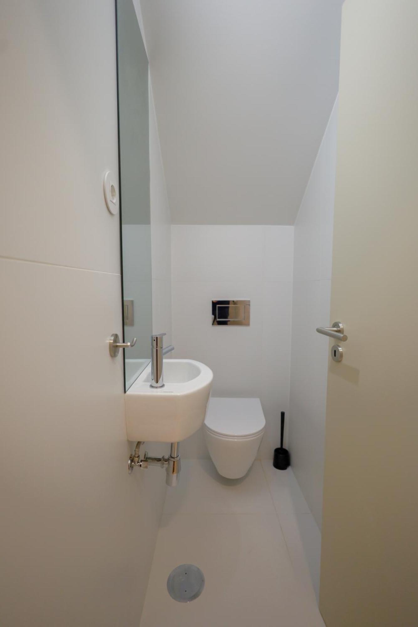 Martires Sweet Apts By Portocityhosts Стая снимка